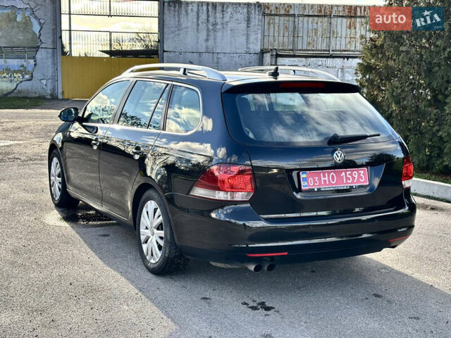 Черный Фольксваген Гольф, объемом двигателя 1.4 л и пробегом 200 тыс. км за 8600 $, фото 7 на Automoto.ua