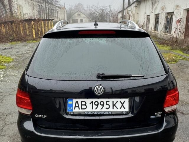 Черный Фольксваген Гольф, объемом двигателя 1.6 л и пробегом 243 тыс. км за 7300 $, фото 2 на Automoto.ua