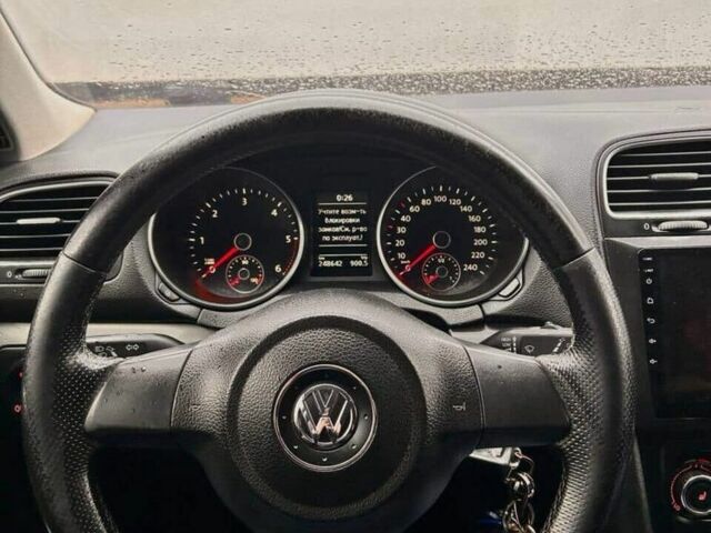 Фольксваген Гольф 2010 в Виннице на Automoto.ua Черный Фольксваген Гольф, объемом двигателя 1.6 л и пробегом 257 тыс. км за 6000 $, фото 6 на Automoto.ua