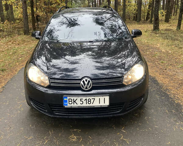 Черный Фольксваген Гольф, объемом двигателя 1.6 л и пробегом 269 тыс. км за 6600 $, фото 10 на Automoto.ua