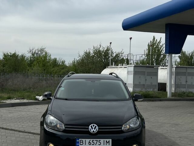 Черный Фольксваген Гольф, объемом двигателя 1.6 л и пробегом 282 тыс. км за 7000 $, фото 1 на Automoto.ua