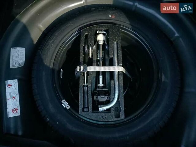 Черный Фольксваген Гольф, объемом двигателя 1.4 л и пробегом 210 тыс. км за 7899 $, фото 29 на Automoto.ua
