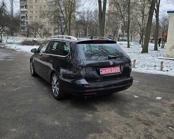Черный Фольксваген Гольф, объемом двигателя 1.4 л и пробегом 238 тыс. км за 8400 $, фото 11 на Automoto.ua