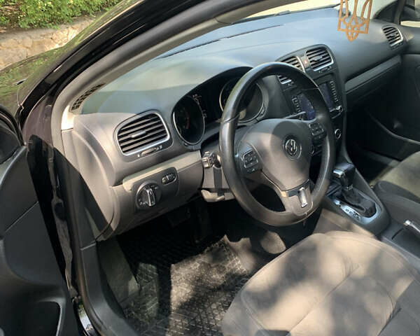 Черный Фольксваген Гольф, объемом двигателя 1.39 л и пробегом 230 тыс. км за 11500 $, фото 21 на Automoto.ua