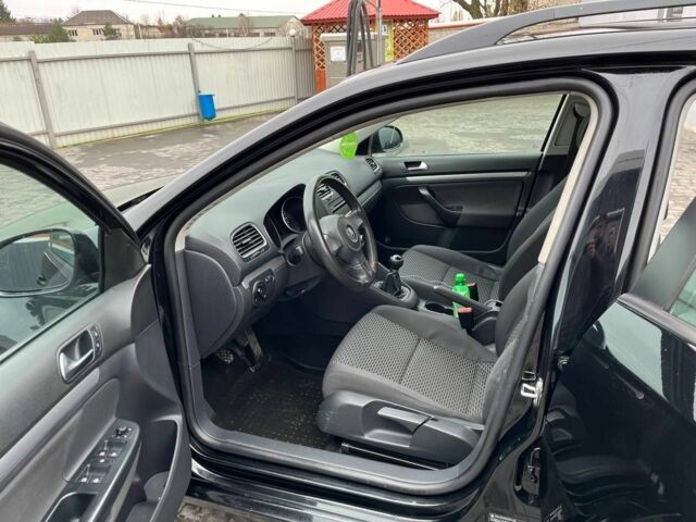 Чорний Фольксваген Гольф, об'ємом двигуна 0 л та пробігом 217 тис. км за 5500 $, фото 4 на Automoto.ua