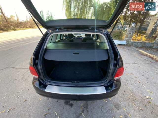 Черный Фольксваген Гольф, объемом двигателя 1.39 л и пробегом 240 тыс. км за 7600 $, фото 6 на Automoto.ua