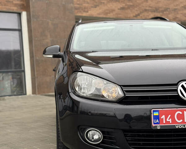Черный Фольксваген Гольф, объемом двигателя 1.4 л и пробегом 195 тыс. км за 7800 $, фото 4 на Automoto.ua