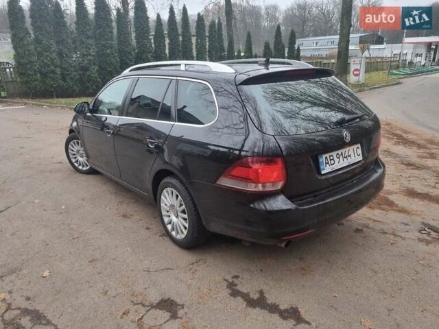 Черный Фольксваген Гольф, объемом двигателя 1.6 л и пробегом 280 тыс. км за 9000 $, фото 4 на Automoto.ua
