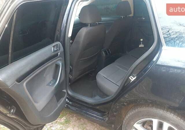 Черный Фольксваген Гольф, объемом двигателя 1.39 л и пробегом 240 тыс. км за 7800 $, фото 8 на Automoto.ua