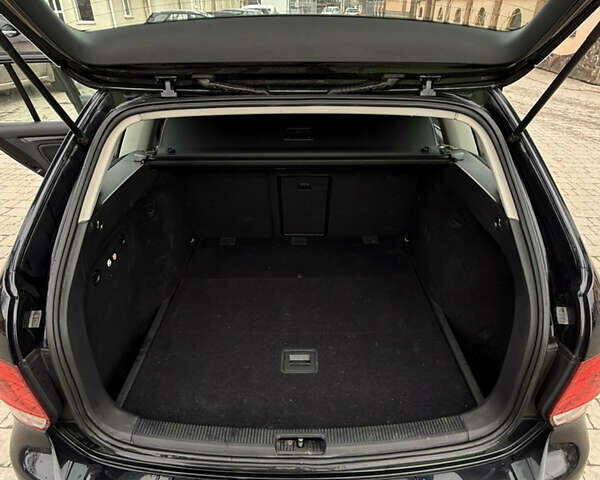 Черный Фольксваген Гольф, объемом двигателя 1.6 л и пробегом 238 тыс. км за 7850 $, фото 9 на Automoto.ua