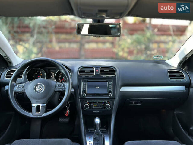 Черный Фольксваген Гольф, объемом двигателя 1.97 л и пробегом 250 тыс. км за 8800 $, фото 20 на Automoto.ua