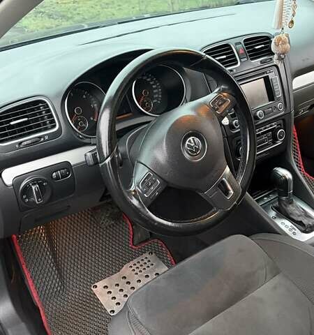 Чорний Фольксваген Гольф, об'ємом двигуна 1.6 л та пробігом 279 тис. км за 8500 $, фото 7 на Automoto.ua