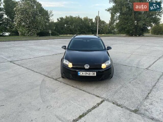 Черный Фольксваген Гольф, объемом двигателя 1.6 л и пробегом 215 тыс. км за 6500 $, фото 1 на Automoto.ua