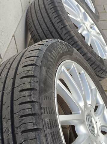 Черный Фольксваген Гольф, объемом двигателя 1.39 л и пробегом 220 тыс. км за 7850 $, фото 22 на Automoto.ua