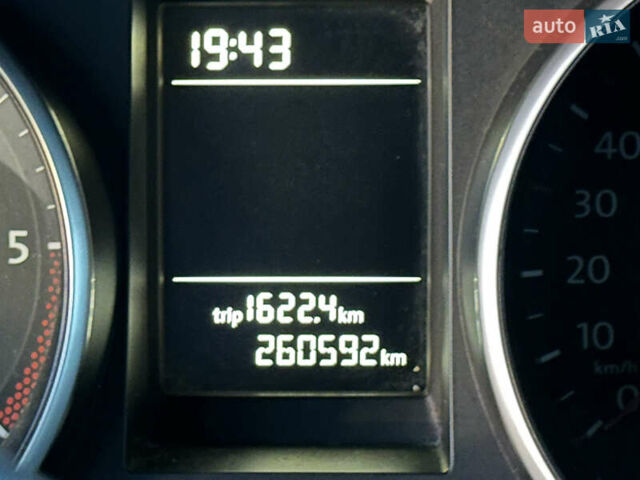 Чорний Фольксваген Гольф, об'ємом двигуна 1.6 л та пробігом 267 тис. км за 7000 $, фото 12 на Automoto.ua