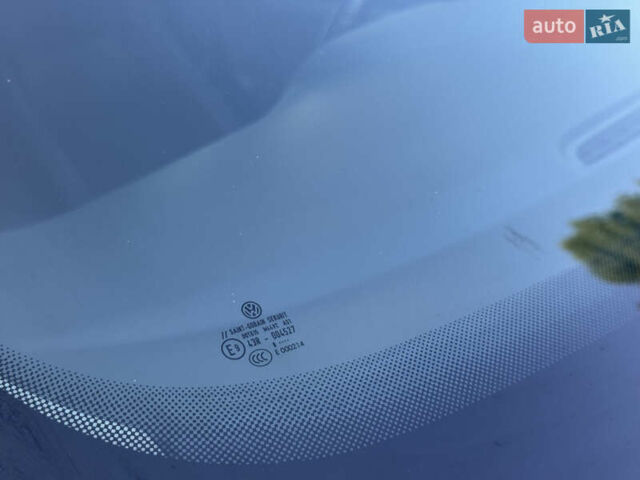 Черный Фольксваген Гольф, объемом двигателя 1.6 л и пробегом 299 тыс. км за 7299 $, фото 17 на Automoto.ua