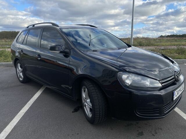 Черный Фольксваген Гольф, объемом двигателя 0 л и пробегом 300 тыс. км за 7700 $, фото 1 на Automoto.ua