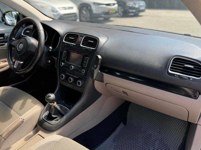 Чорний Фольксваген Гольф, об'ємом двигуна 1.6 л та пробігом 306 тис. км за 7500 $, фото 12 на Automoto.ua