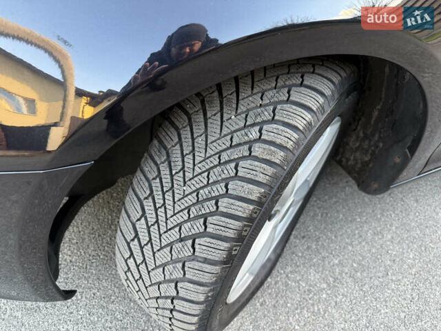 Черный Фольксваген Гольф, объемом двигателя 1.39 л и пробегом 190 тыс. км за 8500 $, фото 10 на Automoto.ua