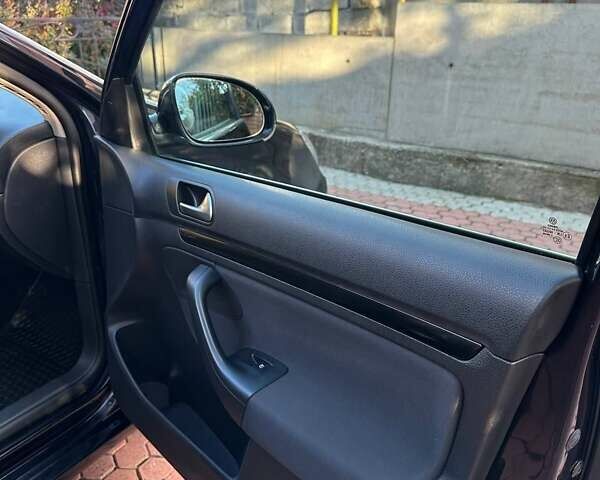 Черный Фольксваген Гольф, объемом двигателя 1.4 л и пробегом 173 тыс. км за 8200 $, фото 24 на Automoto.ua