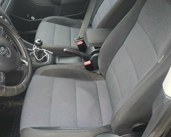 Чорний Фольксваген Гольф, об'ємом двигуна 1.2 л та пробігом 230 тис. км за 6200 $, фото 10 на Automoto.ua