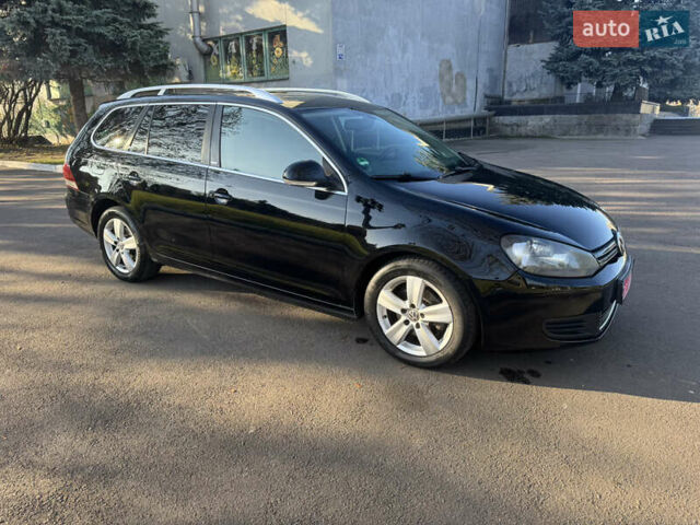 Черный Фольксваген Гольф, объемом двигателя 1.6 л и пробегом 203 тыс. км за 8300 $, фото 6 на Automoto.ua