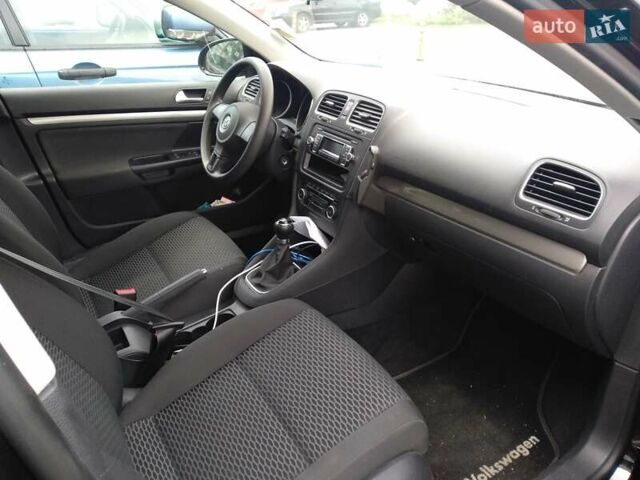 Чорний Фольксваген Гольф, об'ємом двигуна 1.6 л та пробігом 312 тис. км за 7000 $, фото 15 на Automoto.ua