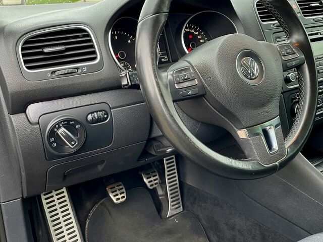 Чорний Фольксваген Гольф, об'ємом двигуна 1.6 л та пробігом 255 тис. км за 8300 $, фото 11 на Automoto.ua