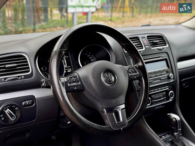 Чорний Фольксваген Гольф, об'ємом двигуна 2 л та пробігом 220 тис. км за 9699 $, фото 29 на Automoto.ua