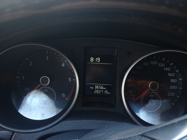 Черный Фольксваген Гольф, объемом двигателя 1.6 л и пробегом 283 тыс. км за 7200 $, фото 5 на Automoto.ua