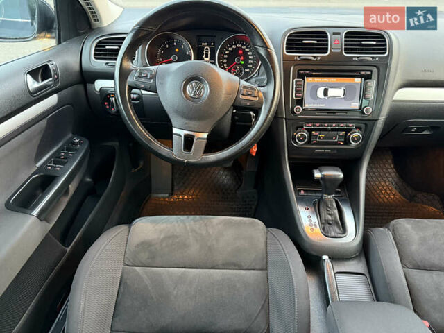 Черный Фольксваген Гольф, объемом двигателя 1.39 л и пробегом 190 тыс. км за 8500 $, фото 18 на Automoto.ua