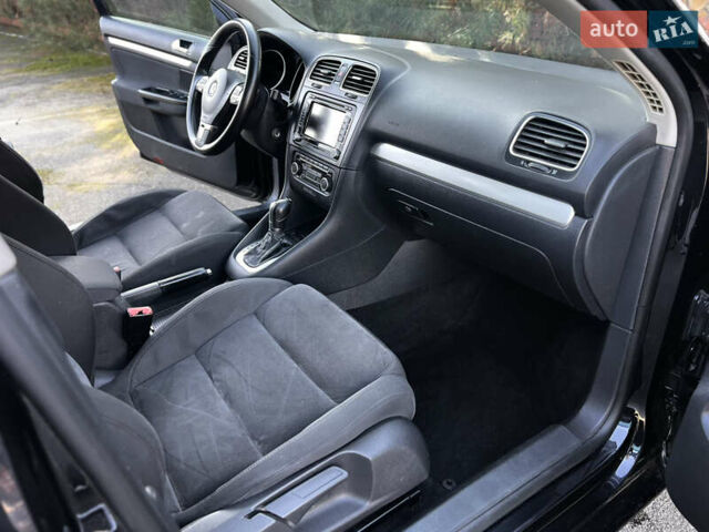 Черный Фольксваген Гольф, объемом двигателя 1.97 л и пробегом 250 тыс. км за 8800 $, фото 33 на Automoto.ua