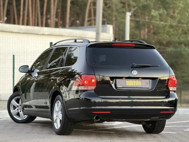 Черный Фольксваген Гольф, объемом двигателя 1.6 л и пробегом 209 тыс. км за 8950 $, фото 8 на Automoto.ua