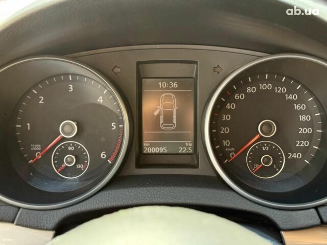 Черный Фольксваген Гольф, объемом двигателя 1.6 л и пробегом 200 тыс. км за 8990 $, фото 25 на Automoto.ua