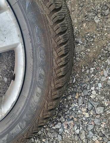 Черный Фольксваген Гольф, объемом двигателя 1.6 л и пробегом 225 тыс. км за 8199 $, фото 13 на Automoto.ua