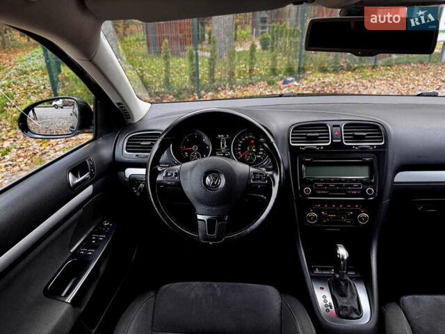 Черный Фольксваген Гольф, объемом двигателя 2 л и пробегом 220 тыс. км за 9700 $, фото 33 на Automoto.ua