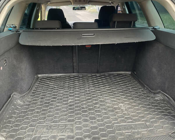 Чорний Фольксваген Гольф, об'ємом двигуна 1.97 л та пробігом 322 тис. км за 7400 $, фото 11 на Automoto.ua