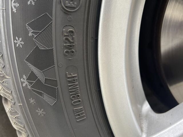 Черный Фольксваген Гольф, объемом двигателя 1.4 л и пробегом 208 тыс. км за 7000 $, фото 13 на Automoto.ua