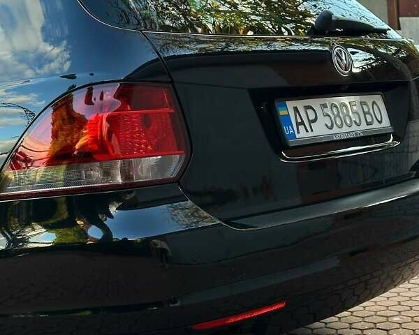 Черный Фольксваген Гольф, объемом двигателя 1.4 л и пробегом 173 тыс. км за 8200 $, фото 3 на Automoto.ua