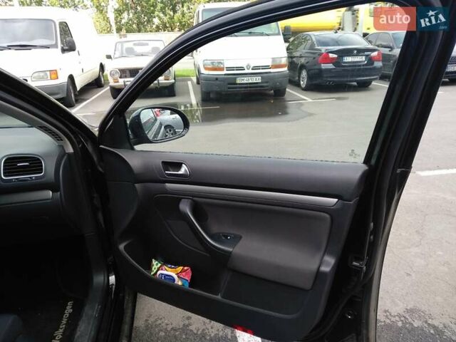 Чорний Фольксваген Гольф, об'ємом двигуна 1.6 л та пробігом 312 тис. км за 7000 $, фото 13 на Automoto.ua