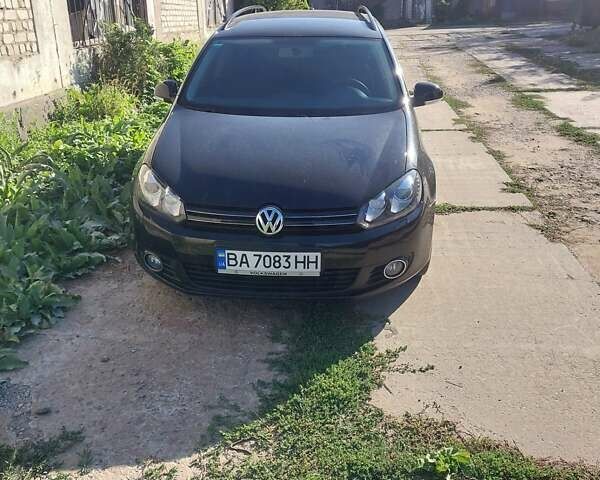 Черный Фольксваген Гольф, объемом двигателя 1.6 л и пробегом 212 тыс. км за 9000 $, фото 1 на Automoto.ua