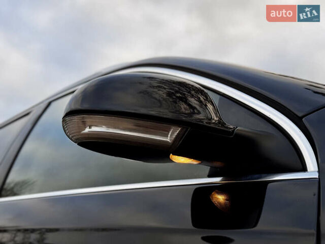 Чорний Фольксваген Гольф, об'ємом двигуна 2 л та пробігом 220 тис. км за 9699 $, фото 71 на Automoto.ua