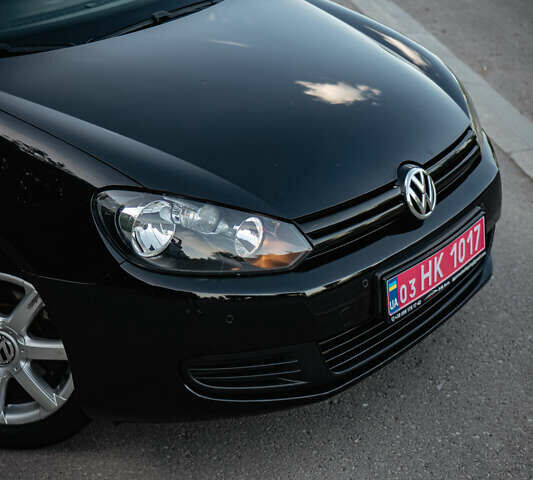 Чорний Фольксваген Гольф, об'ємом двигуна 1.6 л та пробігом 284 тис. км за 7500 $, фото 6 на Automoto.ua