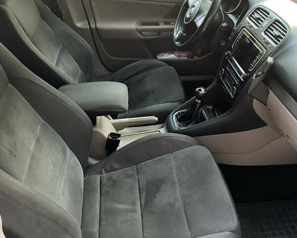 Чорний Фольксваген Гольф, об'ємом двигуна 1.6 л та пробігом 284 тис. км за 8499 $, фото 20 на Automoto.ua