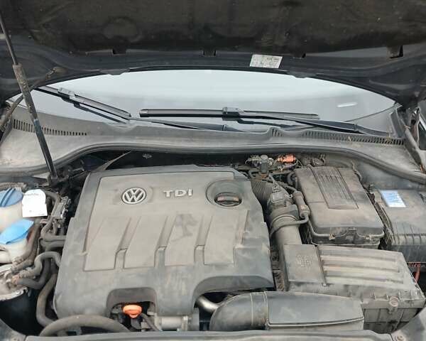 Чорний Фольксваген Гольф, об'ємом двигуна 1.6 л та пробігом 284 тис. км за 8999 $, фото 24 на Automoto.ua