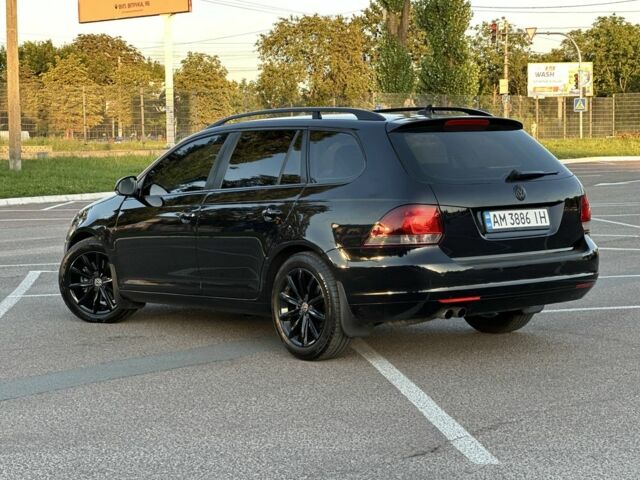 Черный Фольксваген Гольф, объемом двигателя 2 л и пробегом 184 тыс. км за 8700 $, фото 3 на Automoto.ua