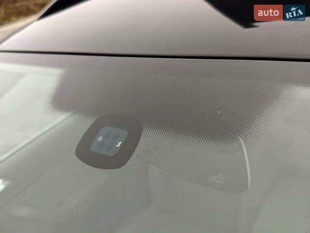 Чорний Фольксваген Гольф, об'ємом двигуна 1.6 л та пробігом 226 тис. км за 8300 $, фото 18 на Automoto.ua