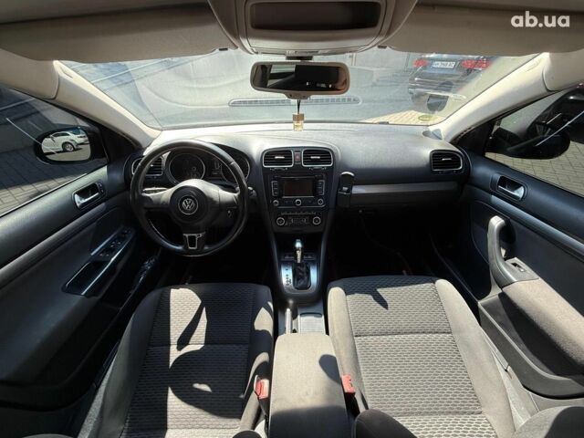 Черный Фольксваген Гольф, объемом двигателя 1.6 л и пробегом 200 тыс. км за 8990 $, фото 12 на Automoto.ua