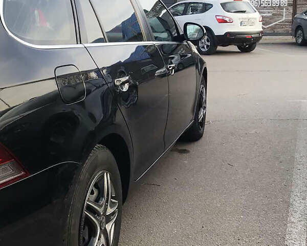 Черный Фольксваген Гольф, объемом двигателя 1.6 л и пробегом 221 тыс. км за 6999 $, фото 2 на Automoto.ua