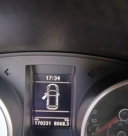 Черный Фольксваген Гольф, объемом двигателя 1.39 л и пробегом 170 тыс. км за 6800 $, фото 5 на Automoto.ua